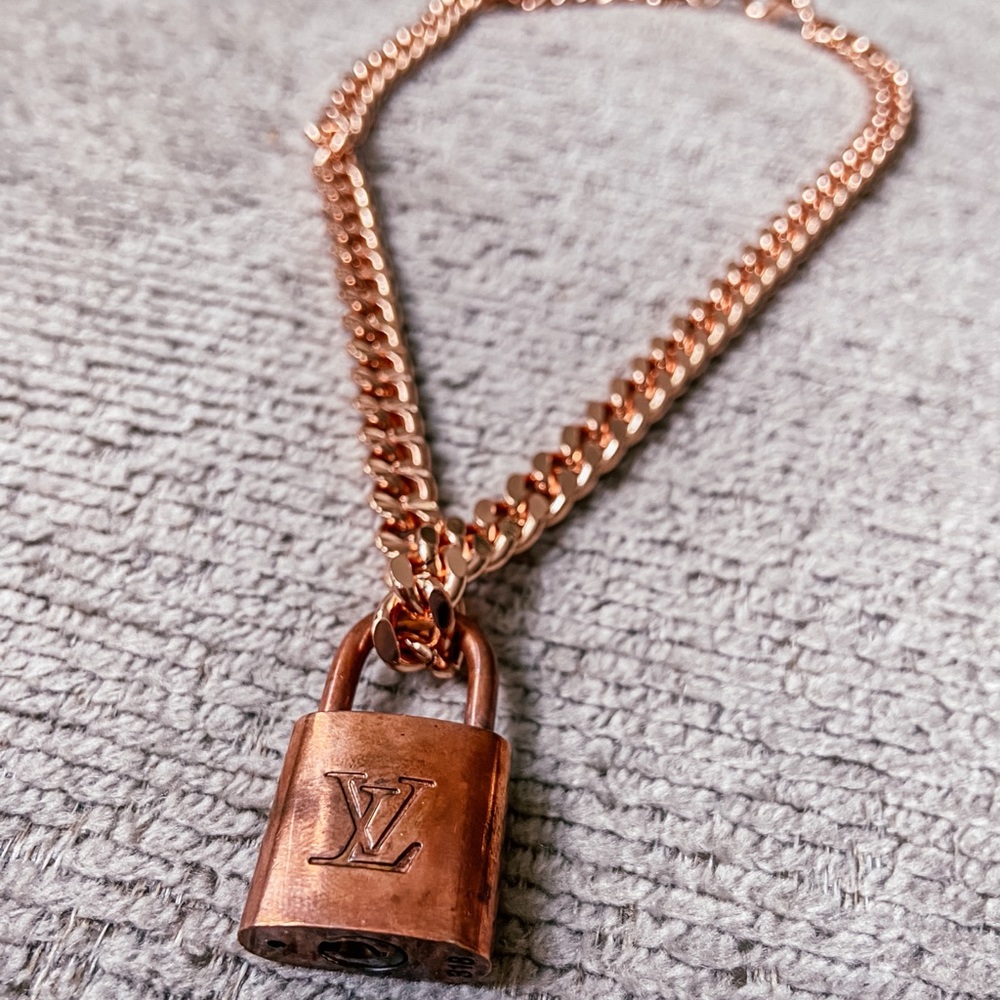 Louis Vuitton Lock Chain Necklace - Rose Gold